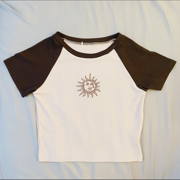 BROWN CROPPED TEE - Picture 1 of 3